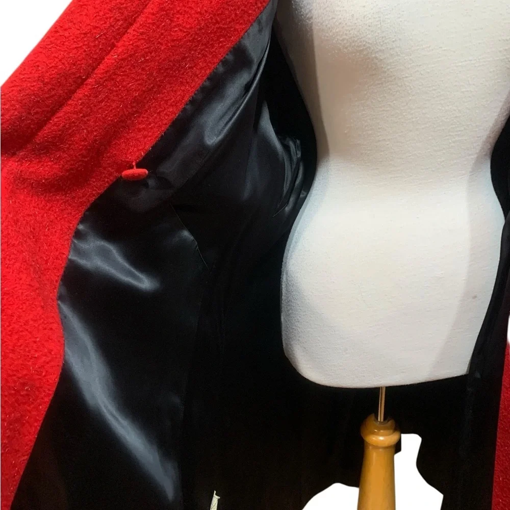 Vntg 50’s Volup Lilli Ann Red wool Coat with Black Fur Trim size XL - Picture 9 of 11